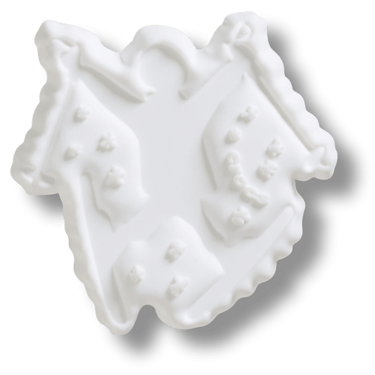 Crashed Skier in Snow Jibbitz™ charms | Crocs Classic