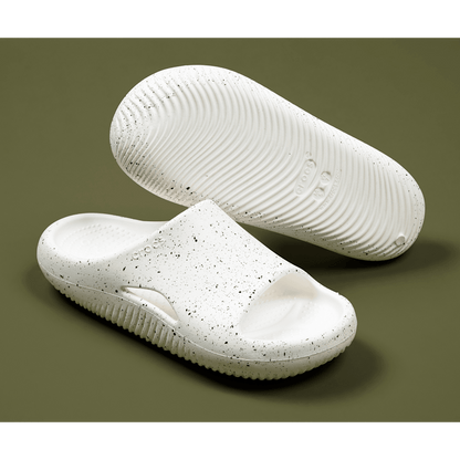 Mellow Recovery Speckle Slide | Crocs Top Pick