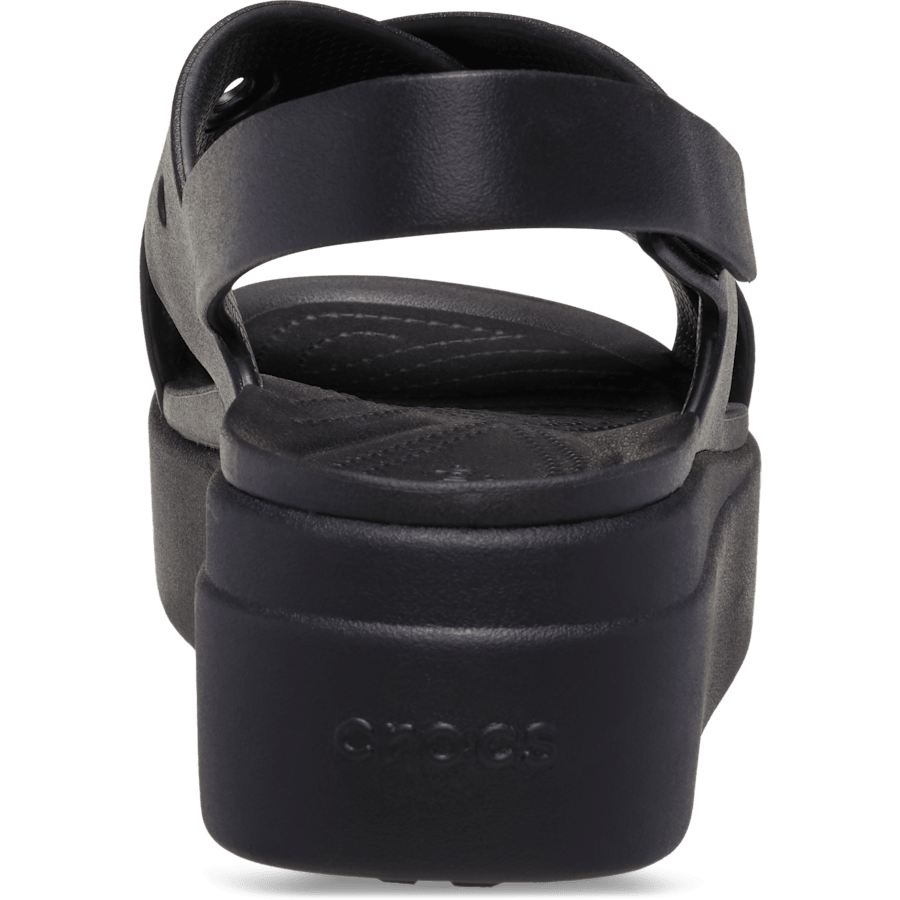 Brooklyn 4U Cross Strap Sandal | Crocs Exclusive