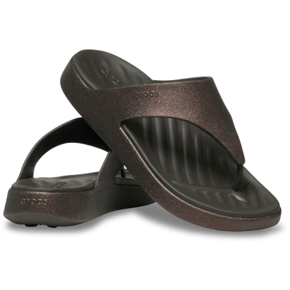 Getaway Glimmer Triangle Flip | Crocs Essential